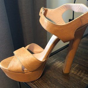 Nude Red Vero Cuoio Heels